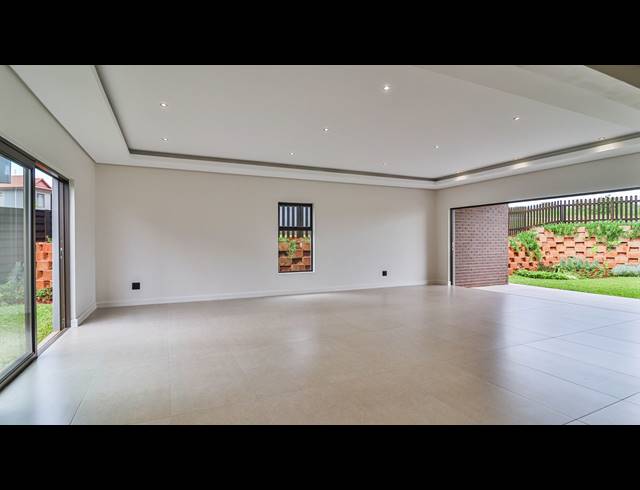 3 BEDROOM HOUSE FOR SALE IN IZINGA RIDGE